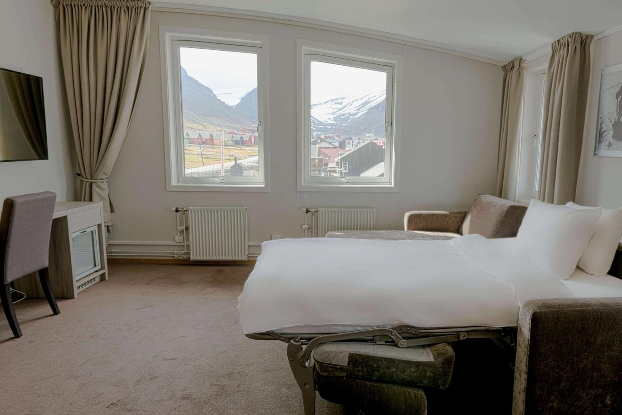Radisson Blu Polar Hotel, Spitsbergen Longyearbyen Bagian luar foto